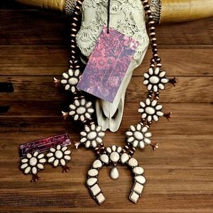 Elegant Floral Copper and Cream Necklace Set